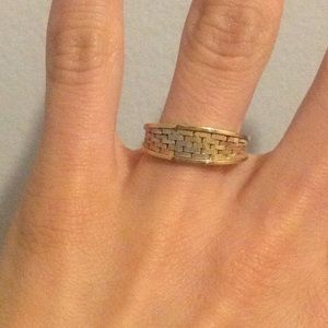 White yellow and rose gold ring